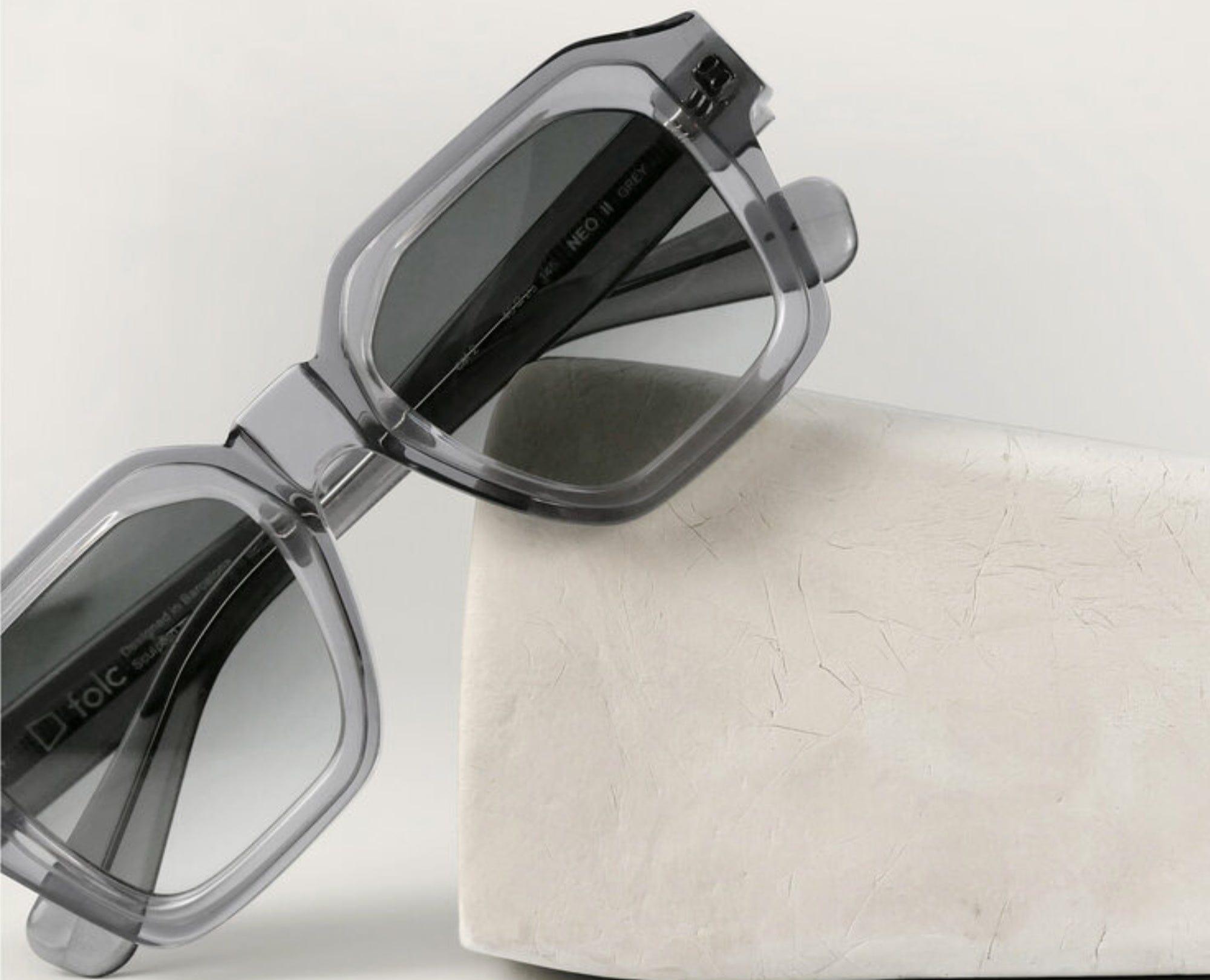 Lunettes soleil unisexe mode Neo gris FOLC CARLOTTI CARLOTTI